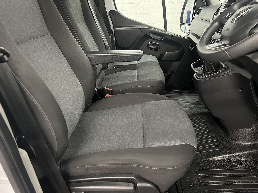 Renault Master Start Grey #10