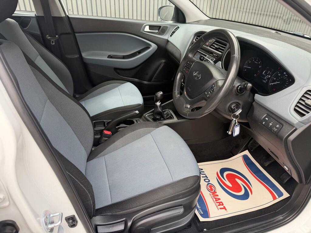 Hyundai I20 1.0T Gdi Turbo Edition Silver #10
