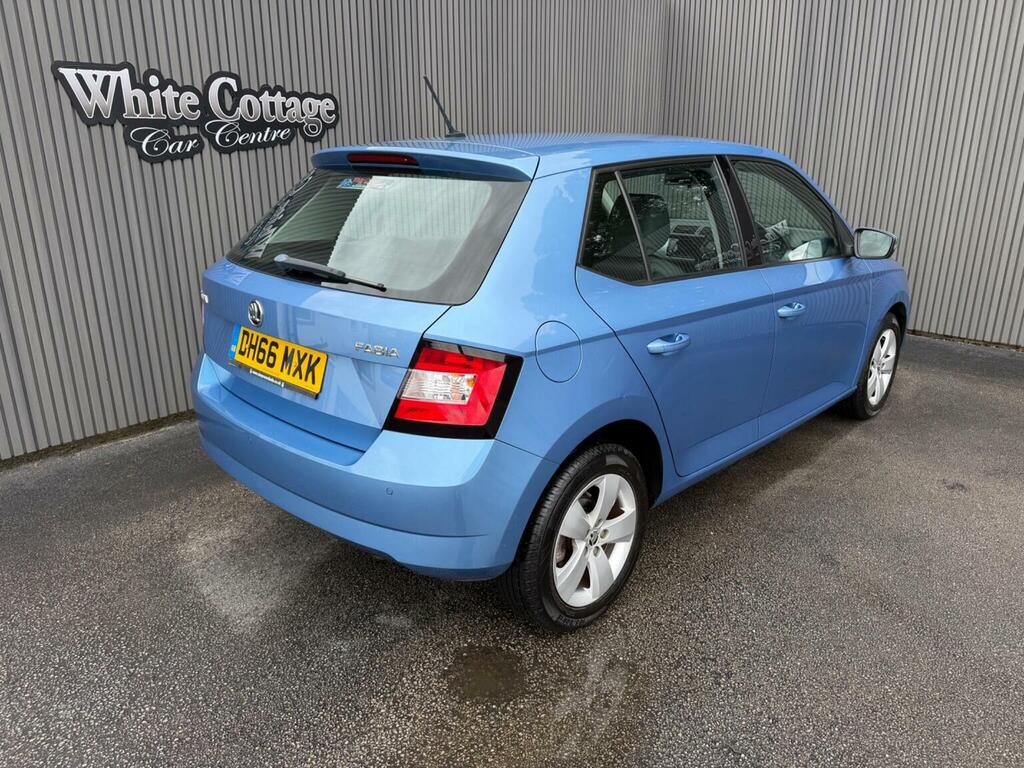 Skoda Fabia Hatchback 1.2 Tsi Se Euro 6 Ss 201766 Blue #2