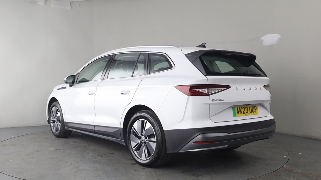 Skoda ENYAQ Iv 82Kwh 80 Suv Dc125kw 204 P AK23UOP White #3