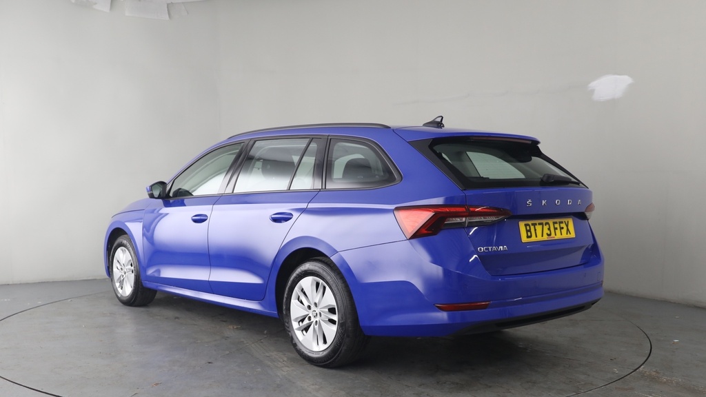 Skoda Octavia 1.5 Tsi Act Se Technology Estate Blue #3