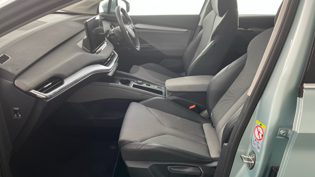 Skoda ENYAQ 82Kwh 85 Suv Dc135kw 286 Ps YL73HYT Silver #2