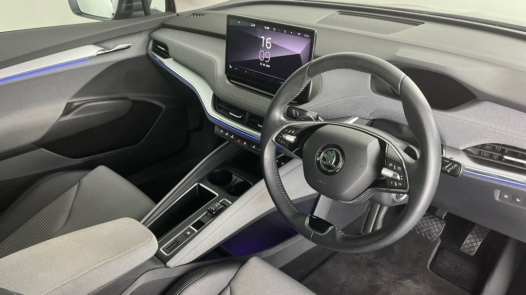 Skoda ENYAQ Iv 82Kwh 80 Suv Dc135kw 204 P YD23JSA Grey #6