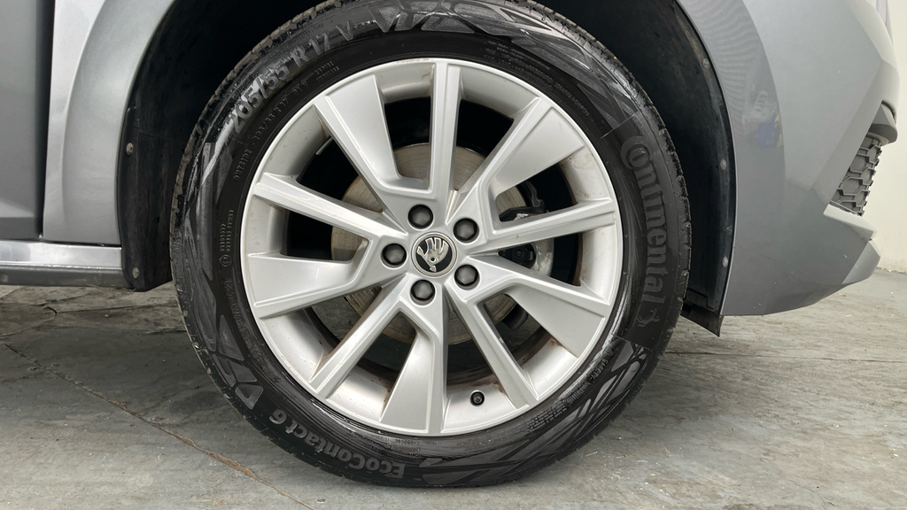 Skoda Kamiq 1.0 Tsi Se Drive Suv Euro 6 Ss Grey #5