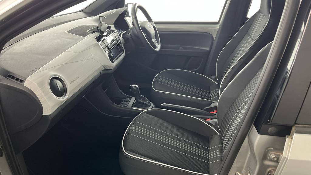 Seat MII 36.8Kwh Hatchback 83 Ps Silver #2
