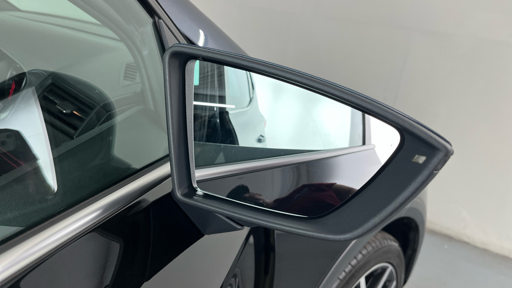 Seat Arona 1.0 Tsi 110 Xperience Dsg Blue #19