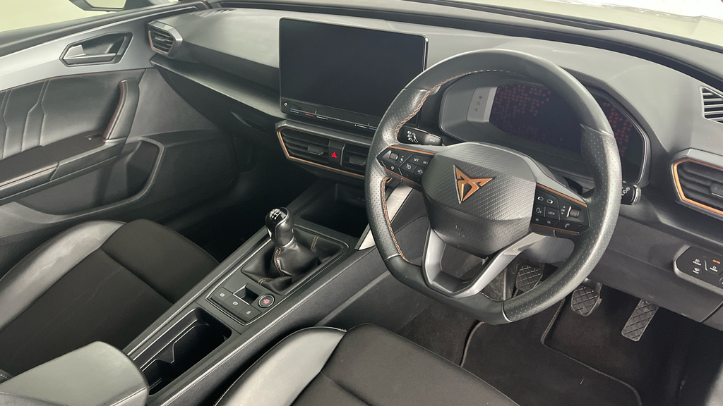Cupra Leon 1.5 Tsi V1 Hatchback Euro 6 Ss White #6