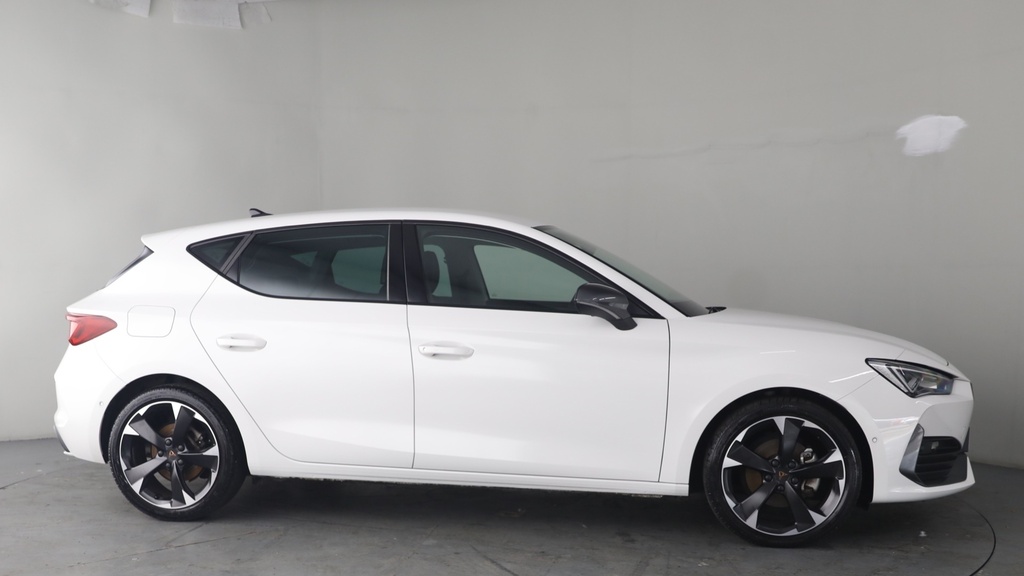 Cupra Leon 1.5 Tsi V1 Hatchback Euro 6 Ss White #4