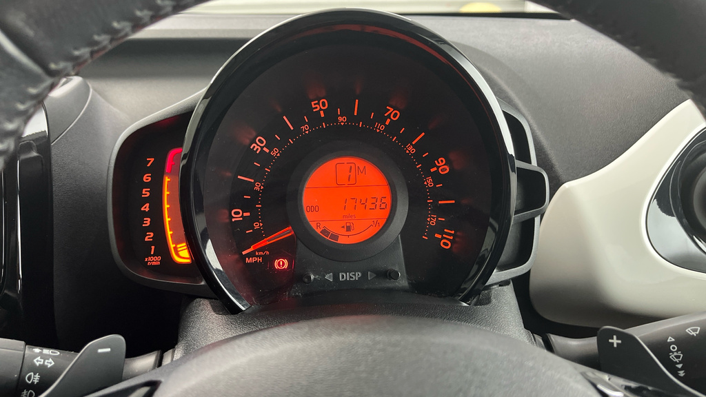 Toyota Aygo 1.0 Vvt-i X-play Grey #20