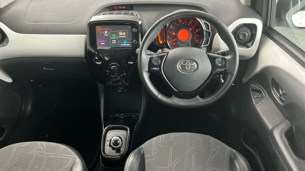 Toyota Aygo 1.0 Vvt-i X-play Grey #16
