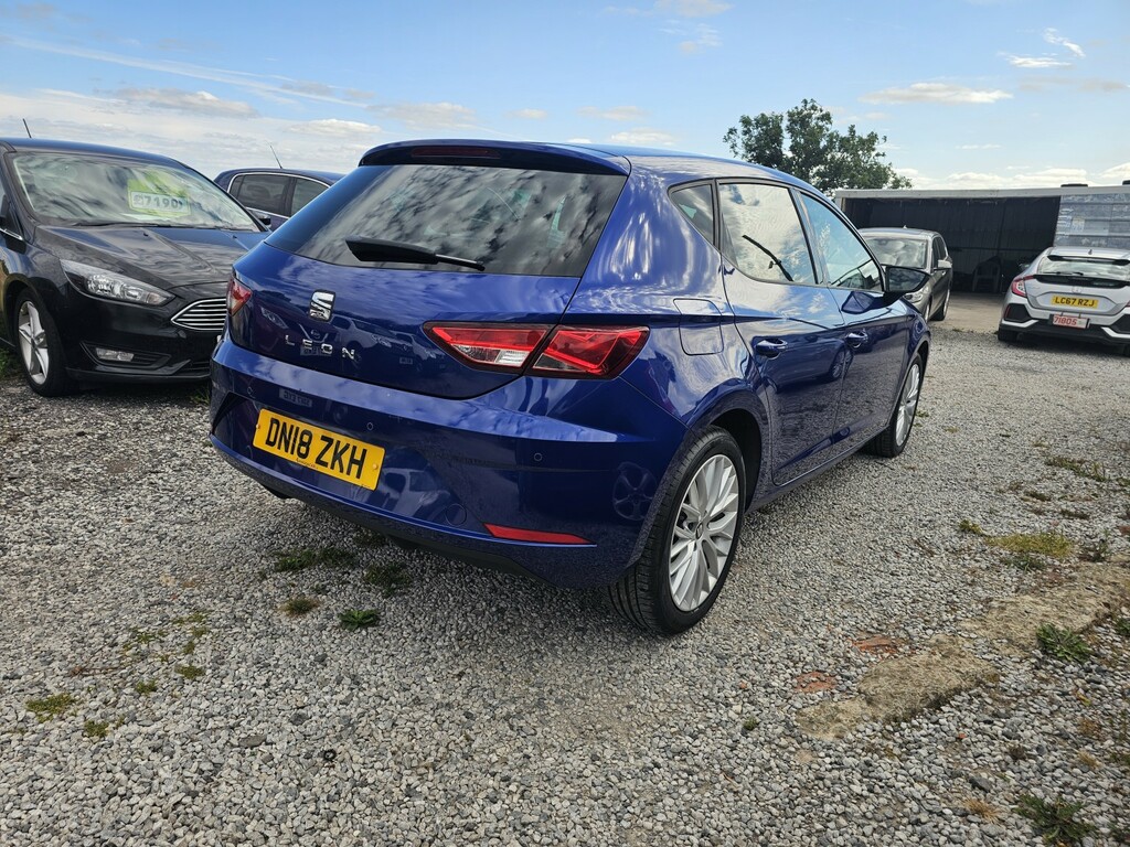 Seat Leon 1.2 Tsi Se Dynamic Technology Blue #5