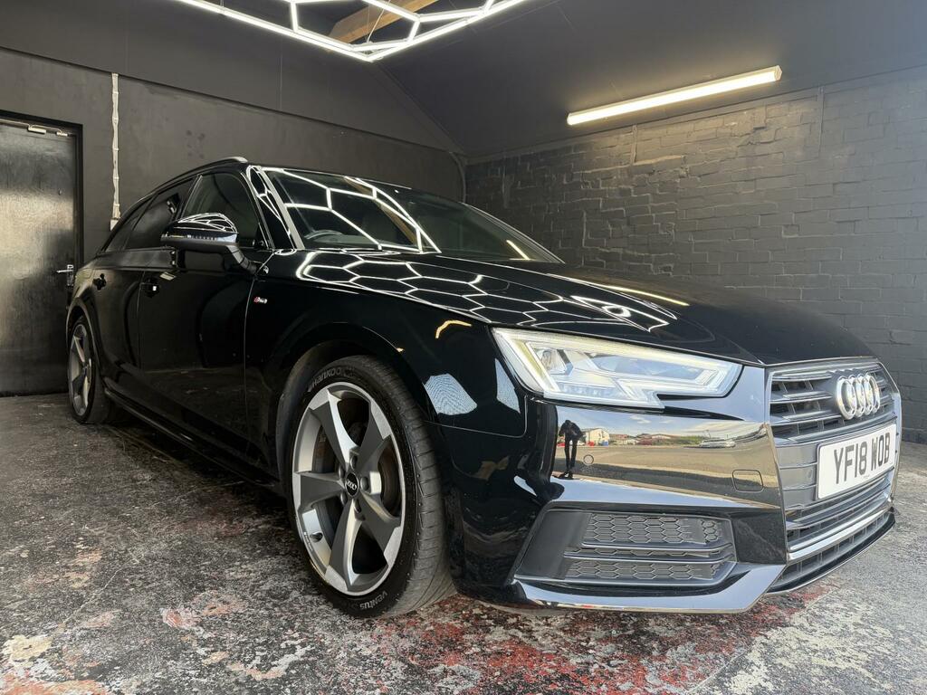 Audi A4 Avant 2.0 Tfsi Black Edition Black #2