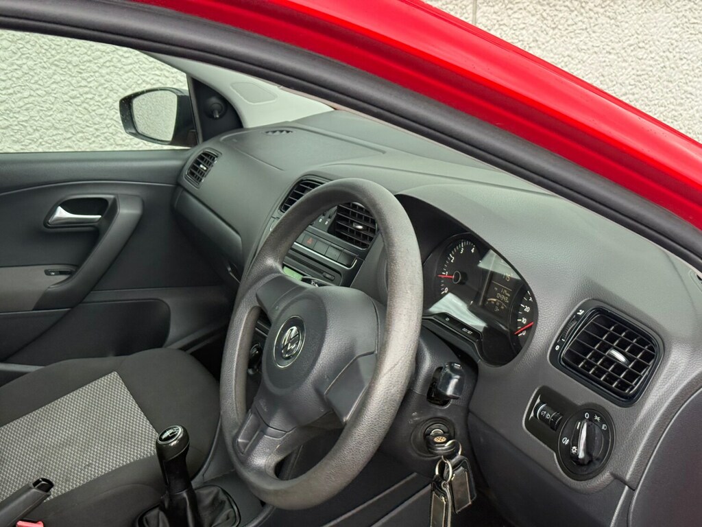 Volkswagen Polo 1.4 Match Dsg 83 Bhp Red #11