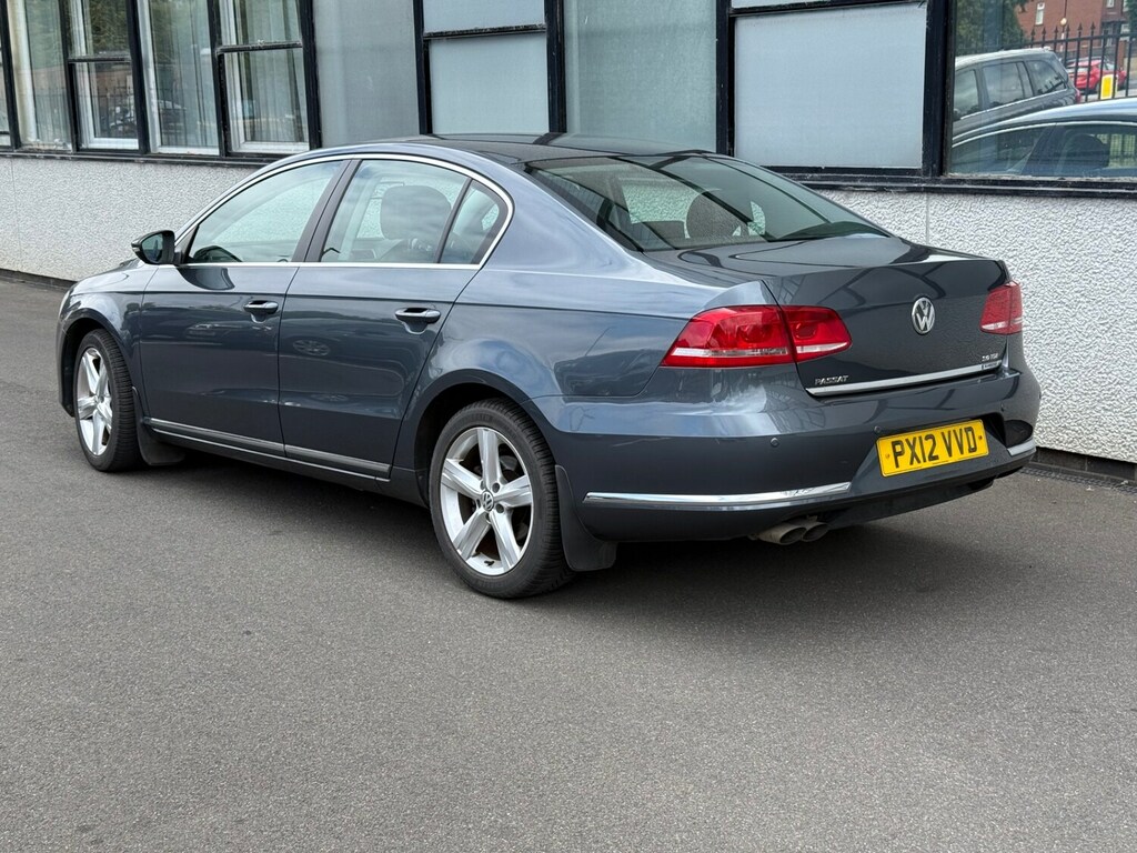 Volkswagen Passat 2.0 Tdi Bluemotion Tech Se Grey #5