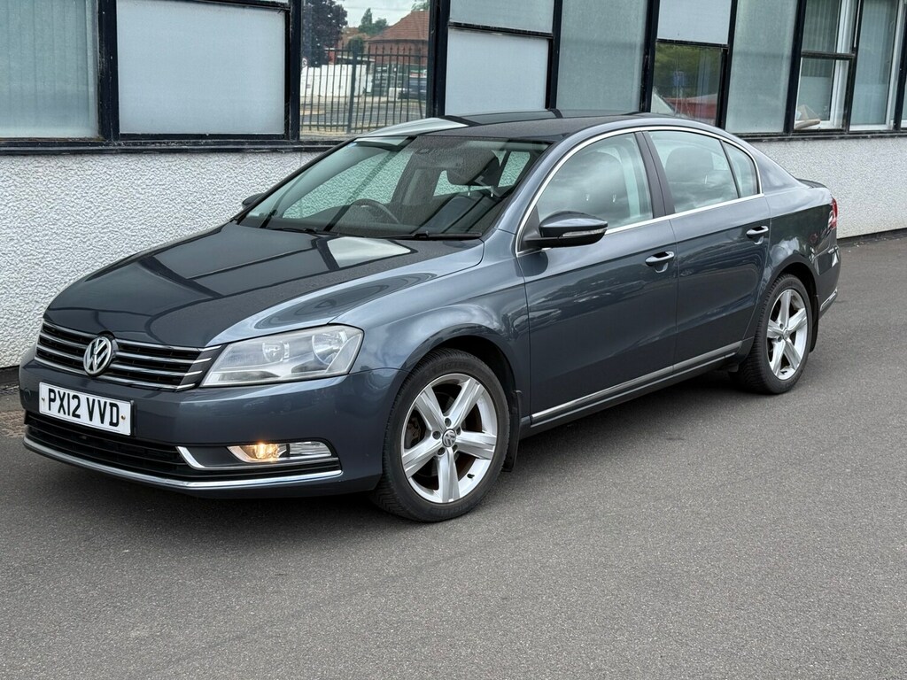 Volkswagen Passat 2.0 Tdi Bluemotion Tech Se Grey #2