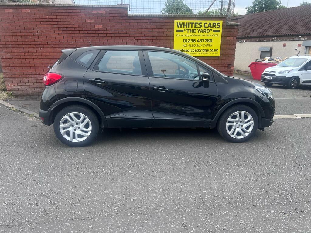 Renault Captur Dynamique Nav Black #4