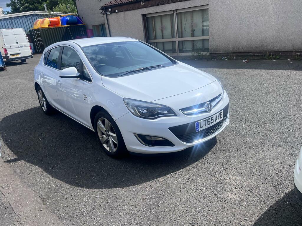 Vauxhall Astra 1.6 Cdti 16V Ecoflex 136 Limited Edition White #11