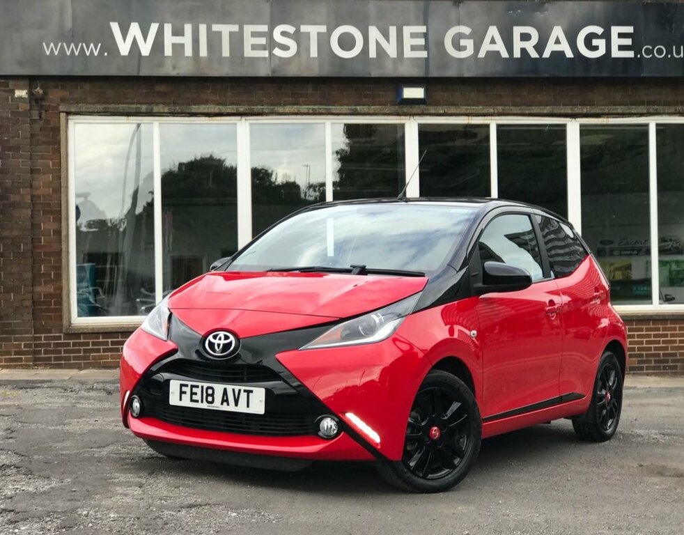 Toyota Aygo 1L X-cite 4 Red #3