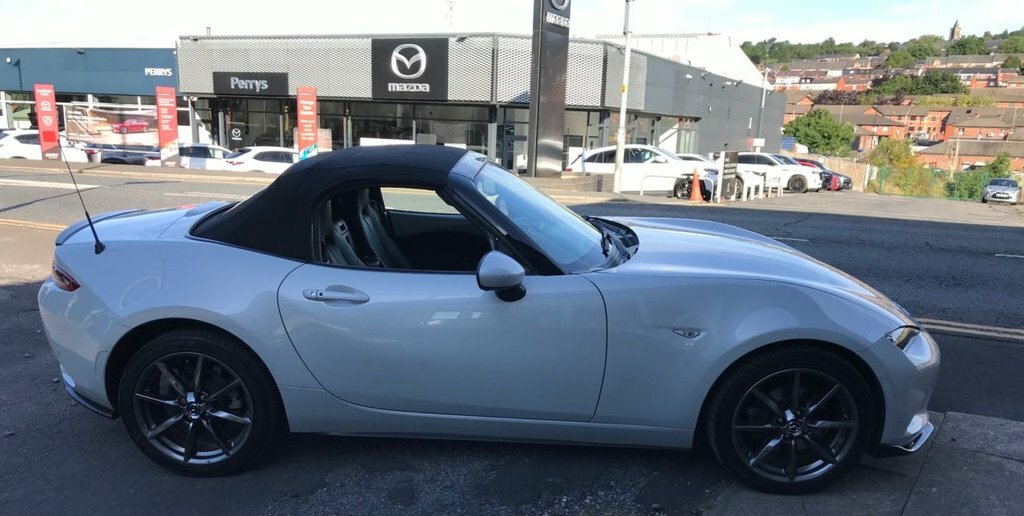Mazda MX-5 2.0 Skyactiv-g Sport Nav Convertible Ma Red #25