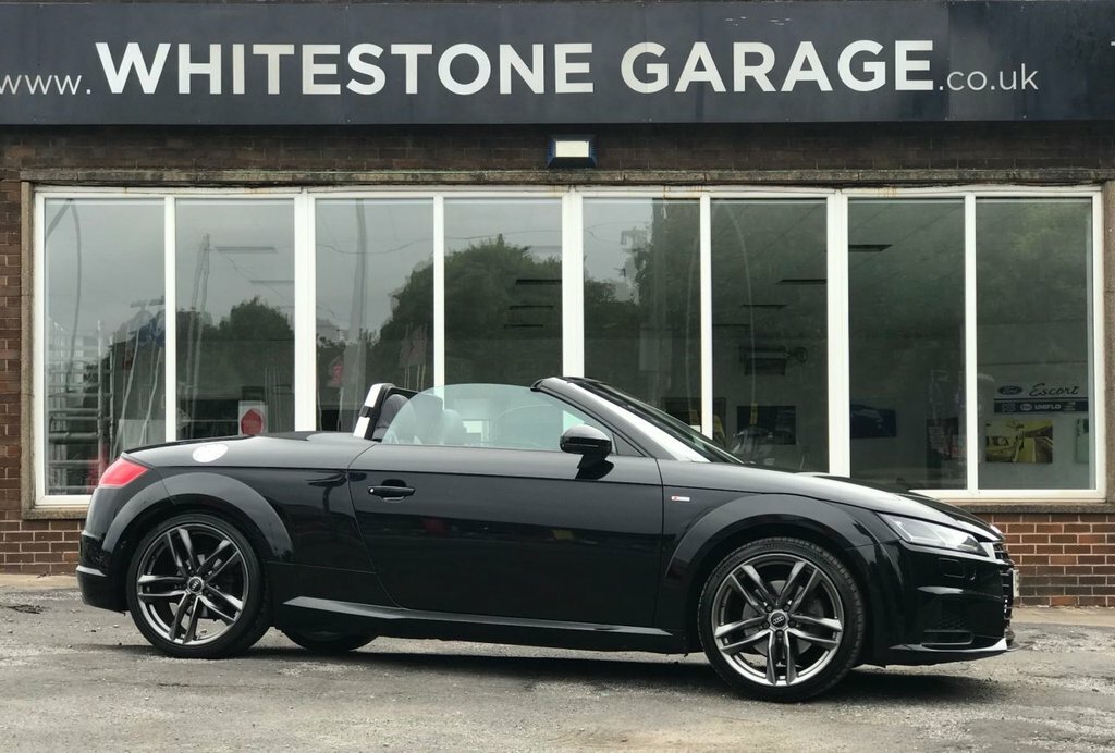 Audi TT 2L S Line Black #3