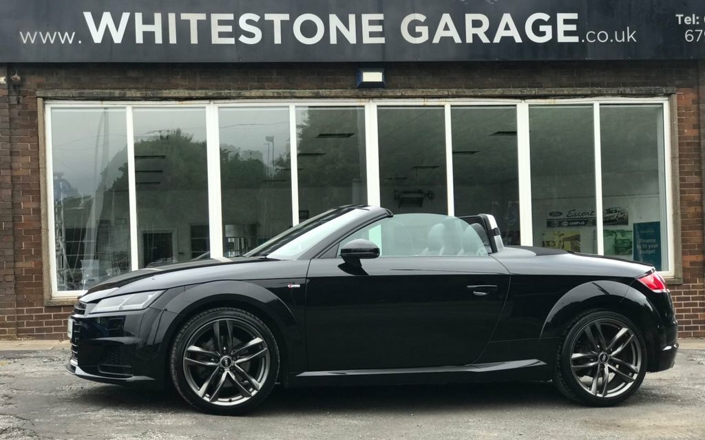 Audi TT 2L S Line Black #4
