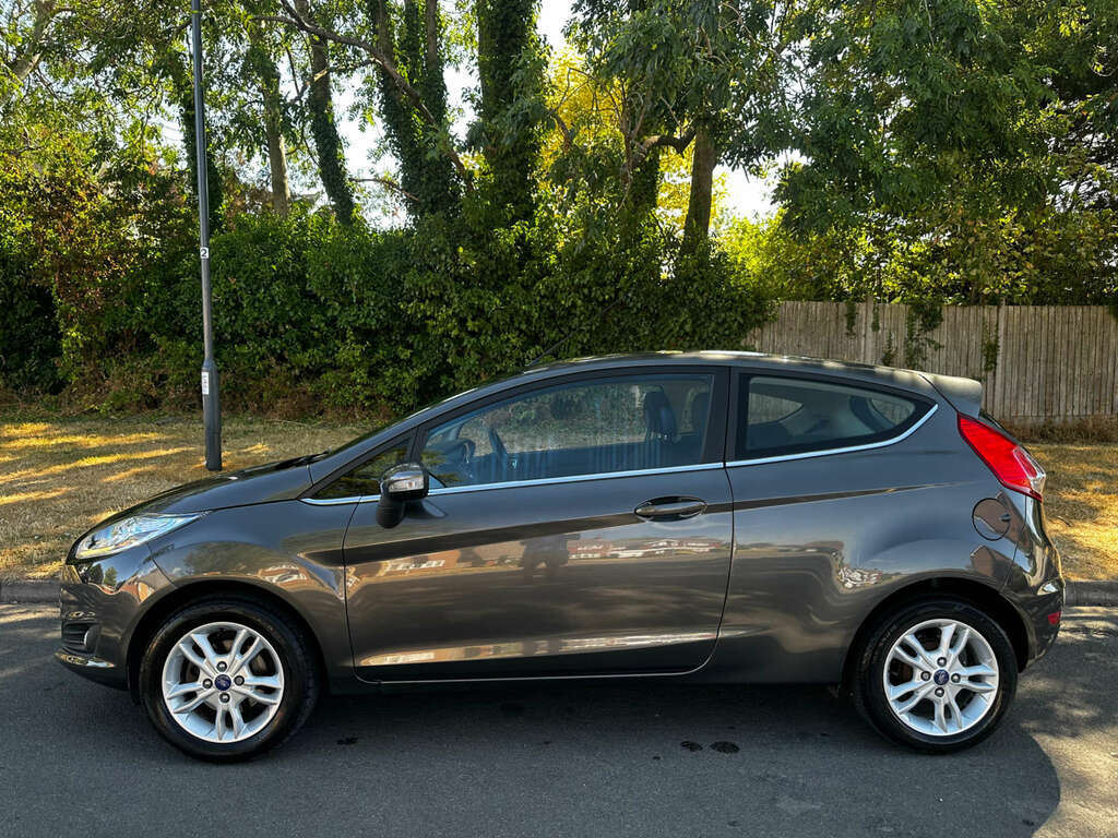Ford Fiesta 1.2 Fiesta Zetec Grey #4