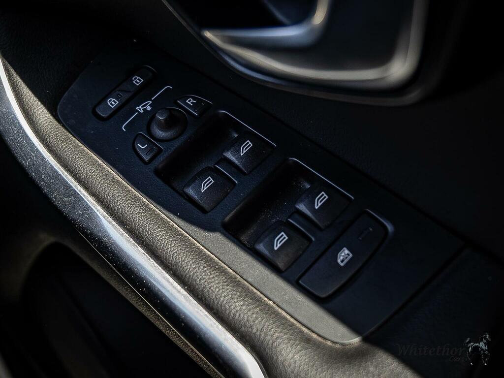 Volvo V40 T3 Momentum Heated Seats, Heated Windscre Grey #29