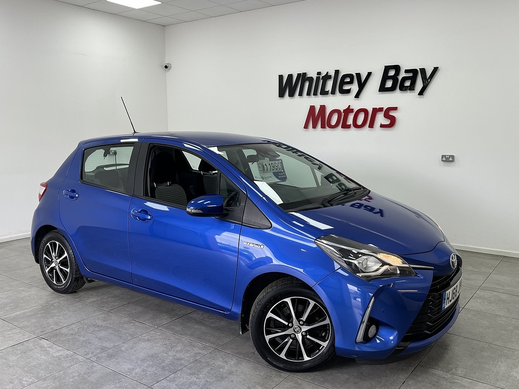 Toyota Yaris Vvt-h Icon Tech Blue