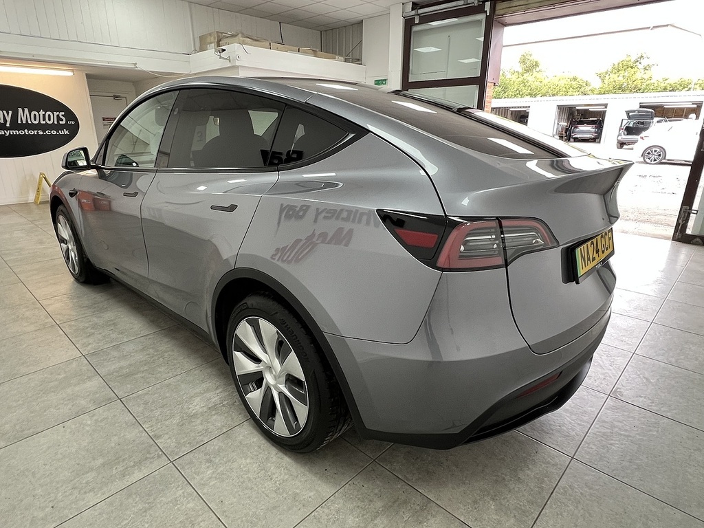 Tesla Model Y Suv NA24GCF Grey #5