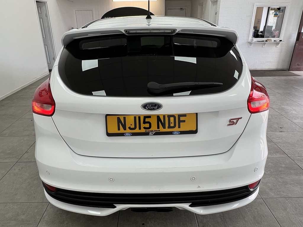 Ford Focus T Ecoboost St-3 White #4