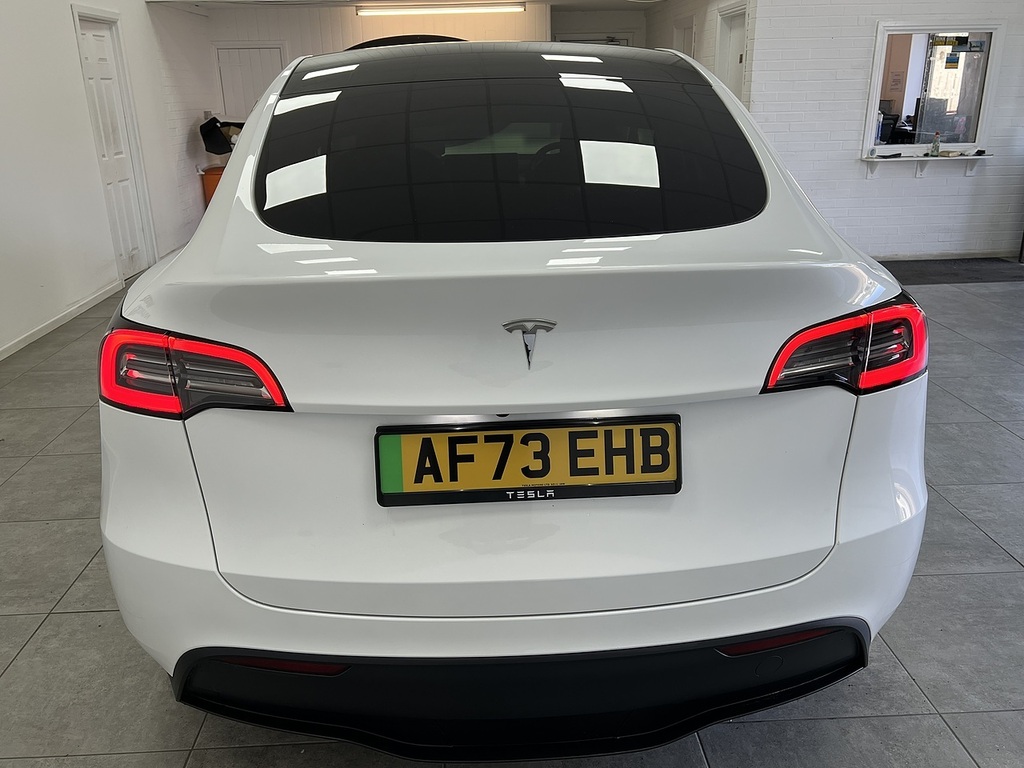 Tesla Model Y Suv AF73EHB White #4