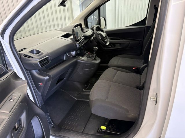 Peugeot Partner Partner Professional L1 Bhdi White #7