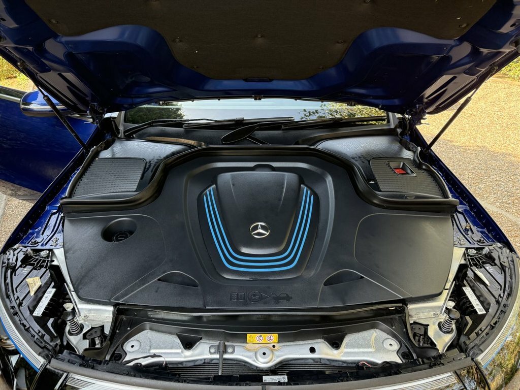 Mercedes-Benz EQC Eqc 400 300Kw Amg Line 80Kwh Grey #27