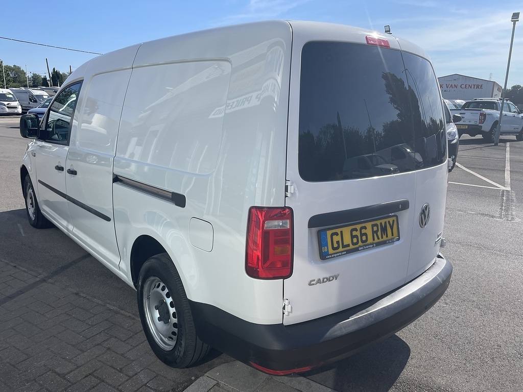 Volkswagen Caddy Tsi C20 Bluemotion Tech Startline White #6