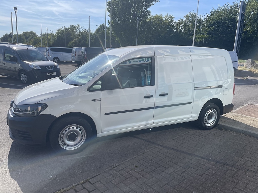 Volkswagen Caddy Tsi C20 Bluemotion Tech Startline White #5