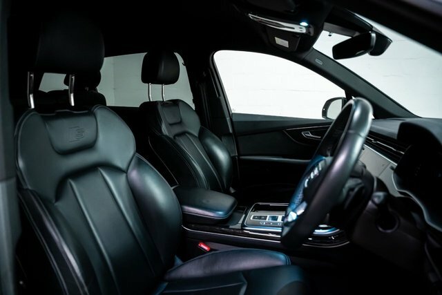 Audi Q7 2022 3.0 Tfsi V6 55 Black Edition Suv T Black #4