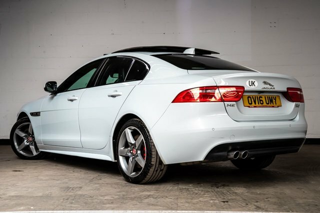 Jaguar XE 2016 2.0D R-sport Saloon Awd Euro White #3