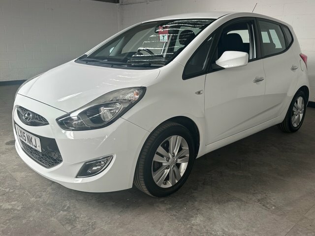 Hyundai Ix20 2015 1.6 Active Hatchback Euro 5 White #6