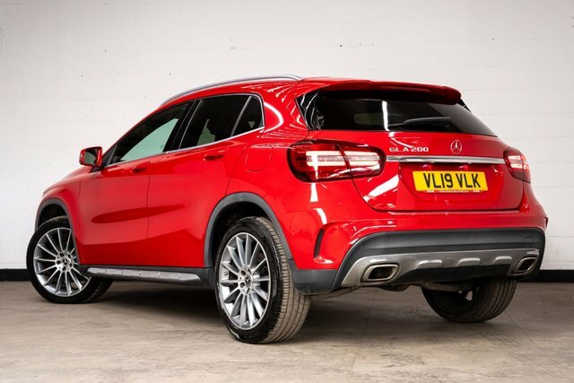 Mercedes-Benz GLA Class 2019 1.6 Gla200 Amg Line Edition Suv 7G VL19VLK Red #3