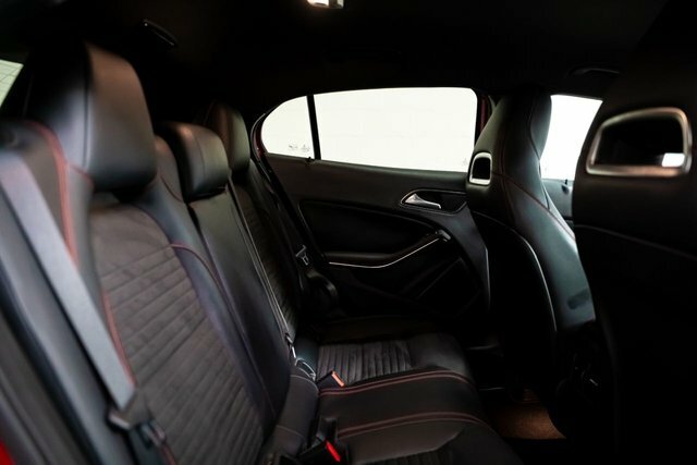 Mercedes-Benz GLA Class 2019 1.6 Gla200 Amg Line Edition Suv 7G VL19VLK Red #6