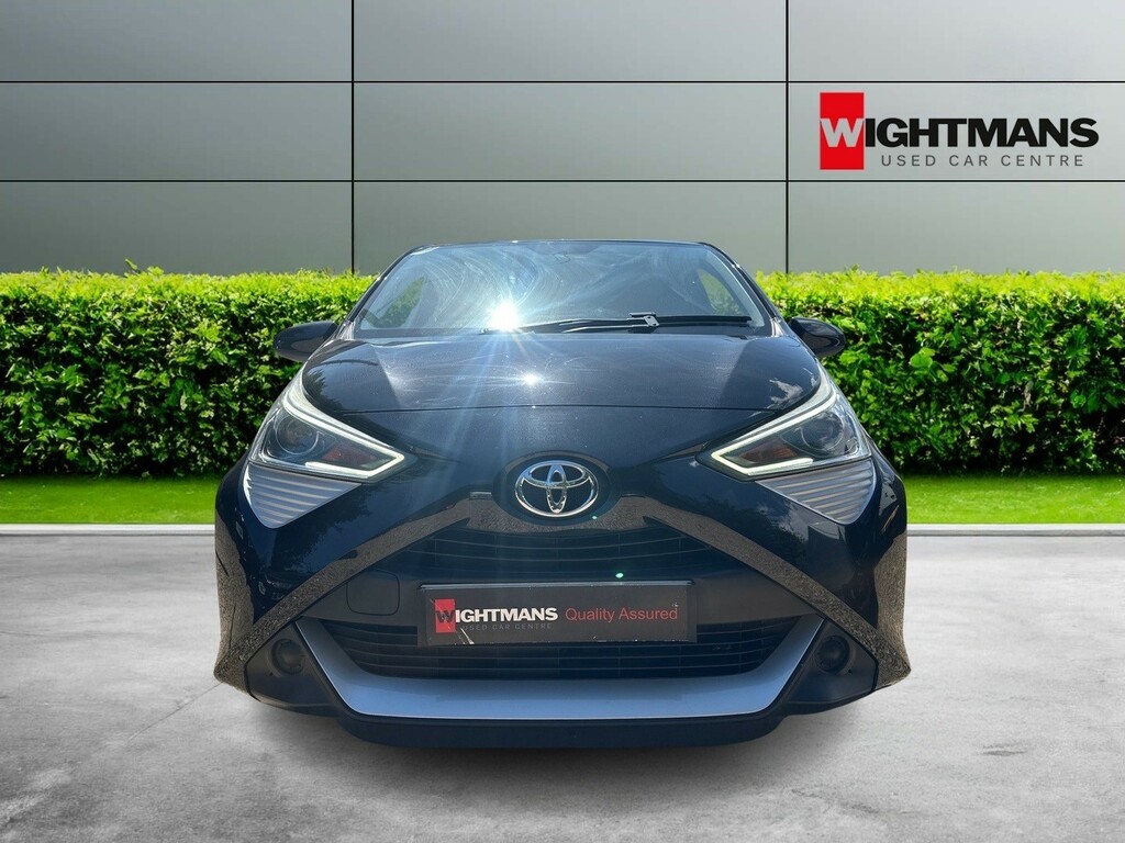 Toyota Aygo 1.0 Vvt-i X-play Black #4