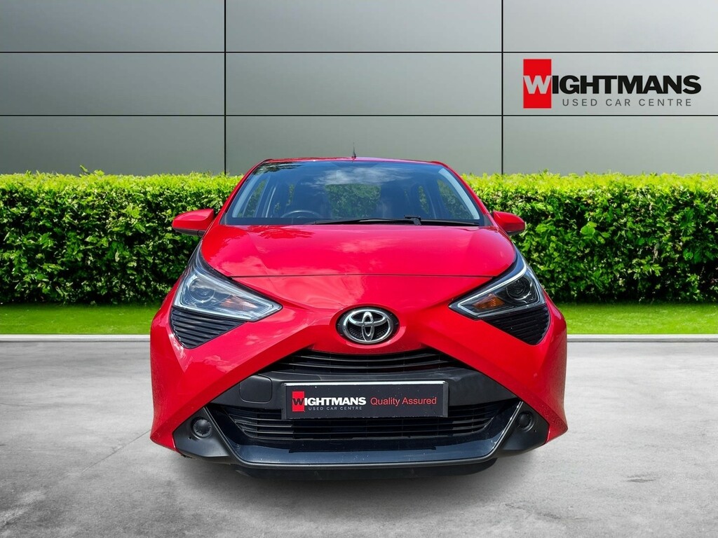 Toyota Aygo Hatchback 1.0 Vvt-i X-play 2019 EJ69OEM Red #2