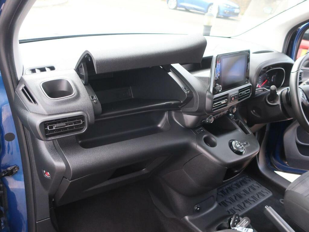 Vauxhall Combo Life 1.5 Turbo D Elite XL Mpv Euro 6 S #34