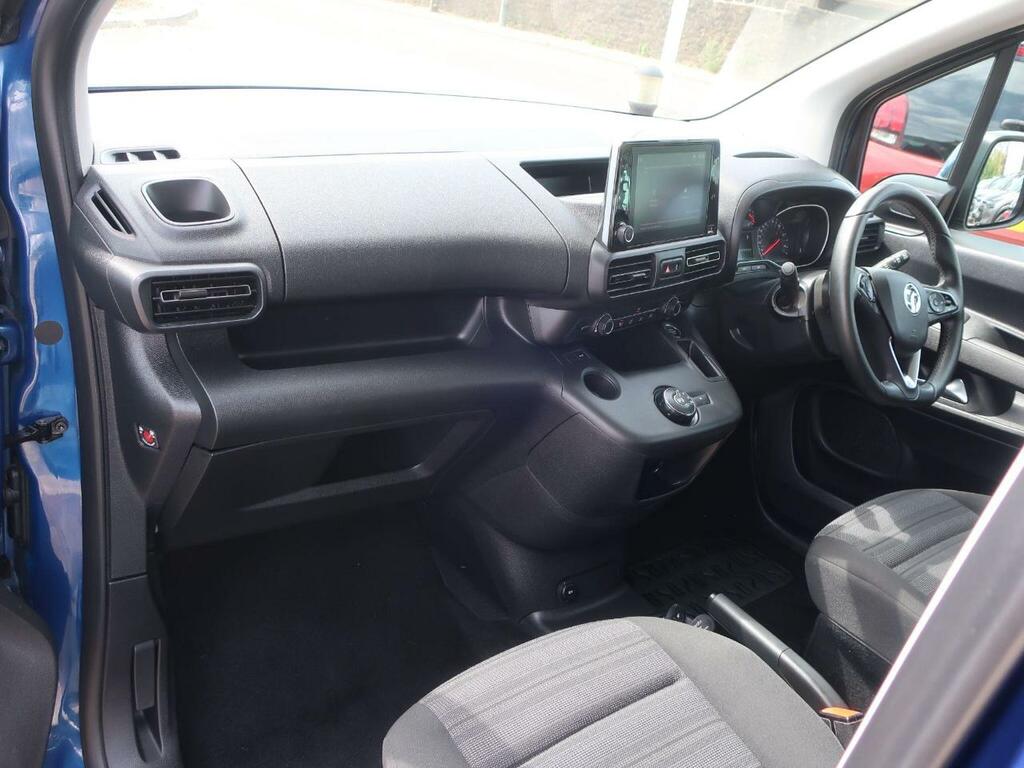 Vauxhall Combo Life 1.5 Turbo D Elite XL Mpv Euro 6 S #35