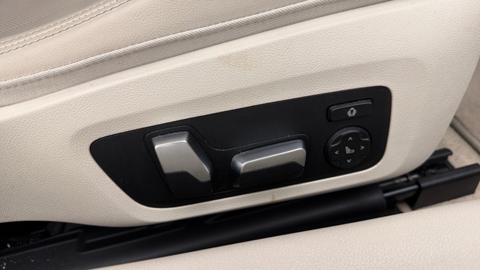 BMW 8 Series 840I Sdrive Grey #48