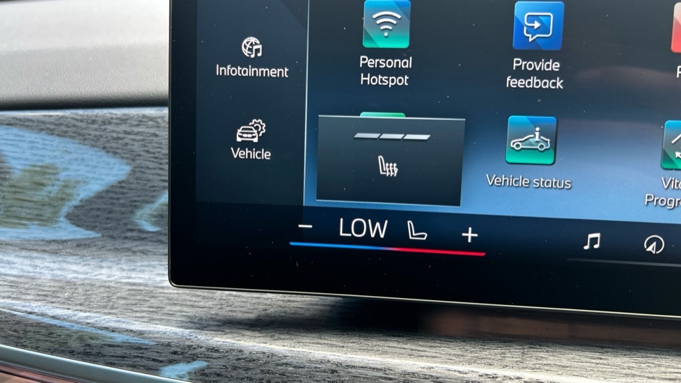 BMW i7 335Kw Edrive50 Excellence 105.7Kwh Blue #80