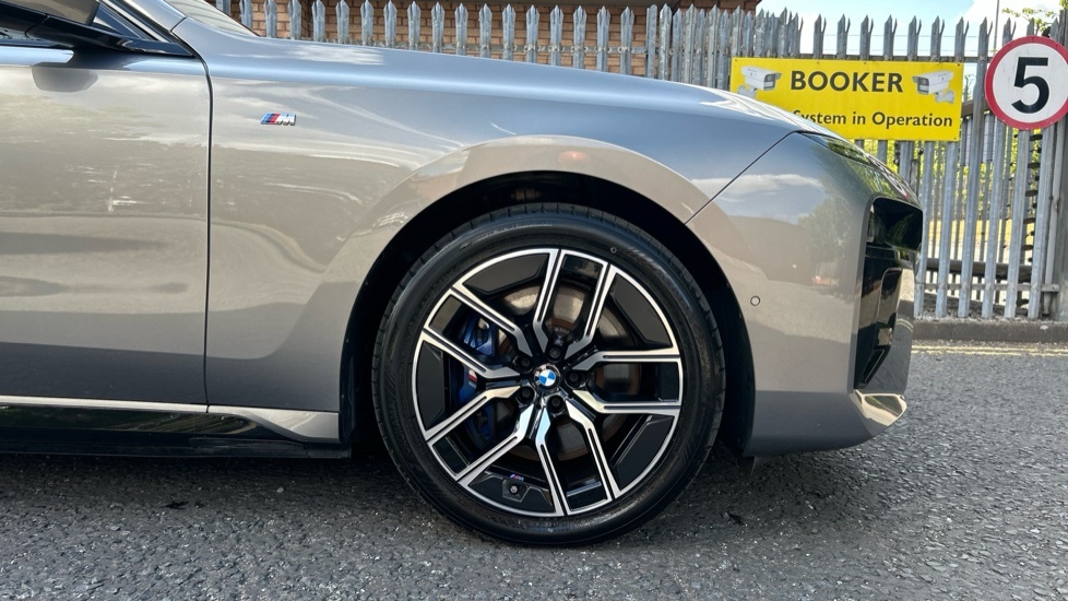 BMW i7 335Kw Edrive50 Excellence 105.7Kwh Blue #14