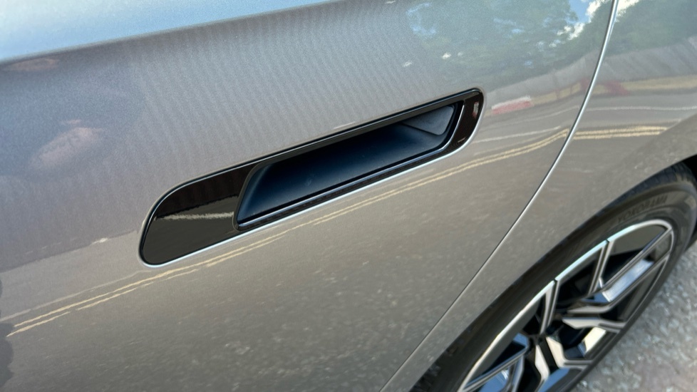 BMW i7 335Kw Edrive50 Excellence 105.7Kwh Blue #36