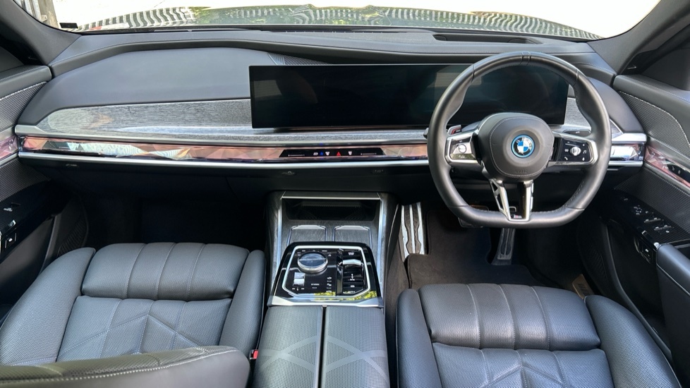 BMW i7 335Kw Edrive50 Excellence 105.7Kwh Blue #4