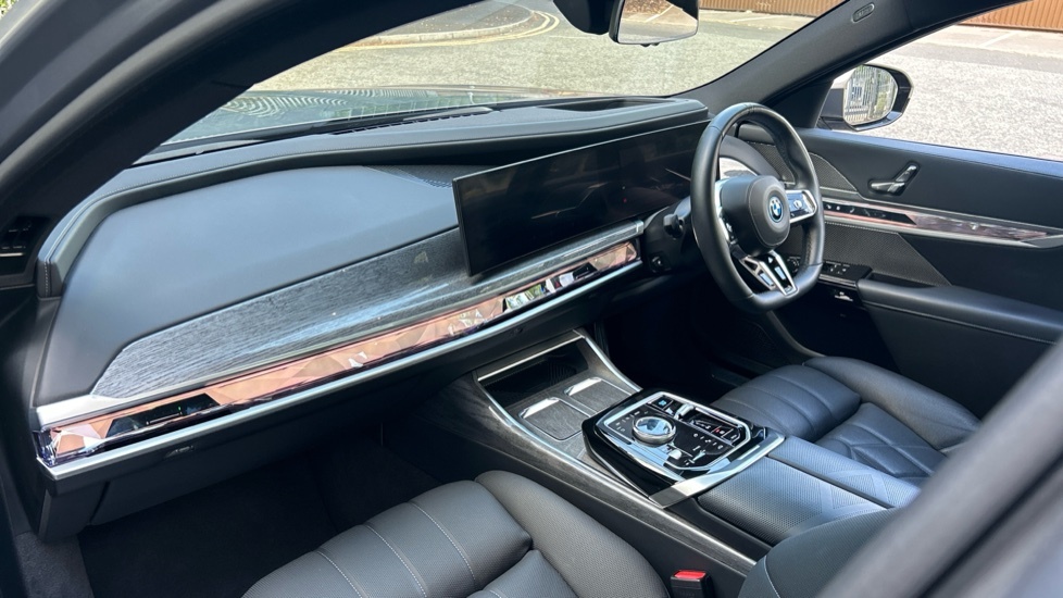 BMW i7 335Kw Edrive50 Excellence 105.7Kwh Blue #7